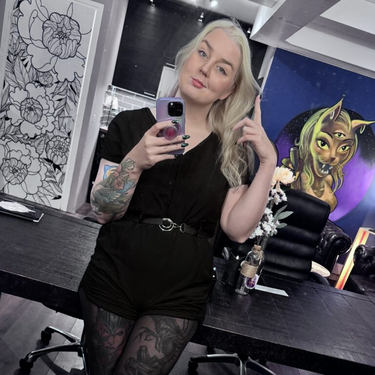 Tattoo Artiest Marloes Lupker