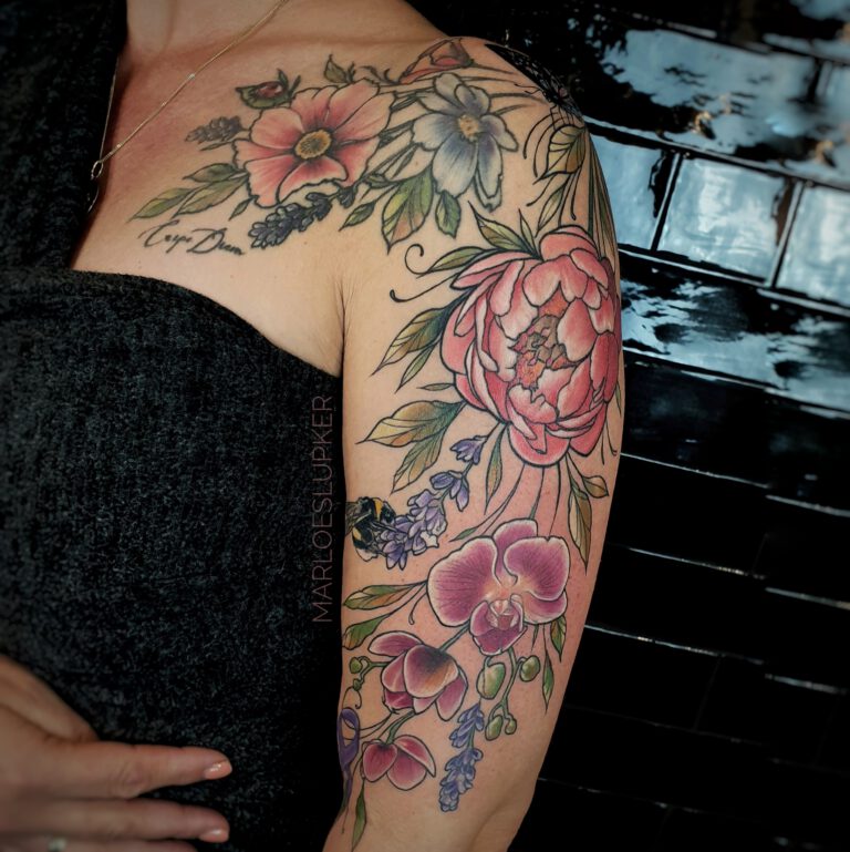 neotraditional flowers and bumblebee tattoo by marloes lupker